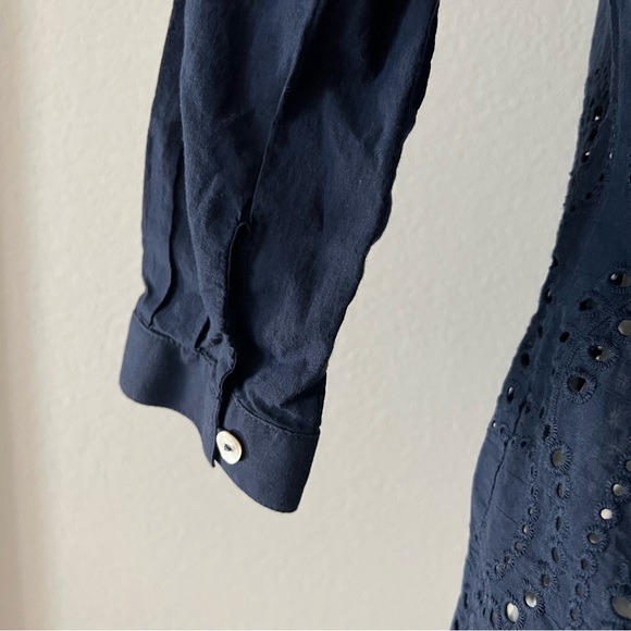 FOXCROFT Navy Blouse Size 4P Small - Picture 5 of 7